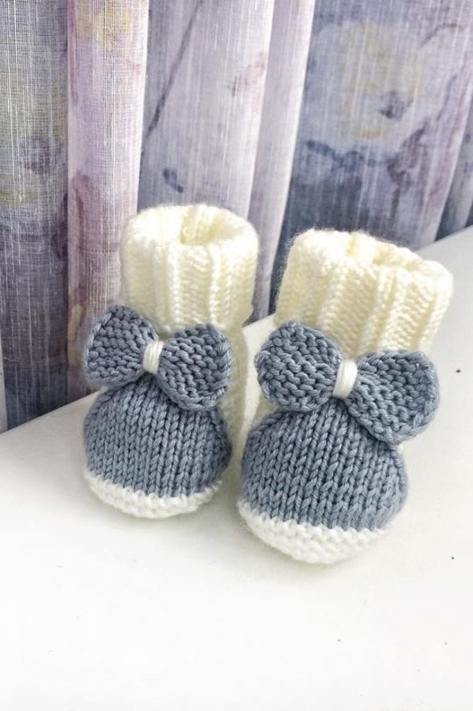 Crochet Baby Booties; Free 25 Crochet Baby Booties Pattern For Tiny ...