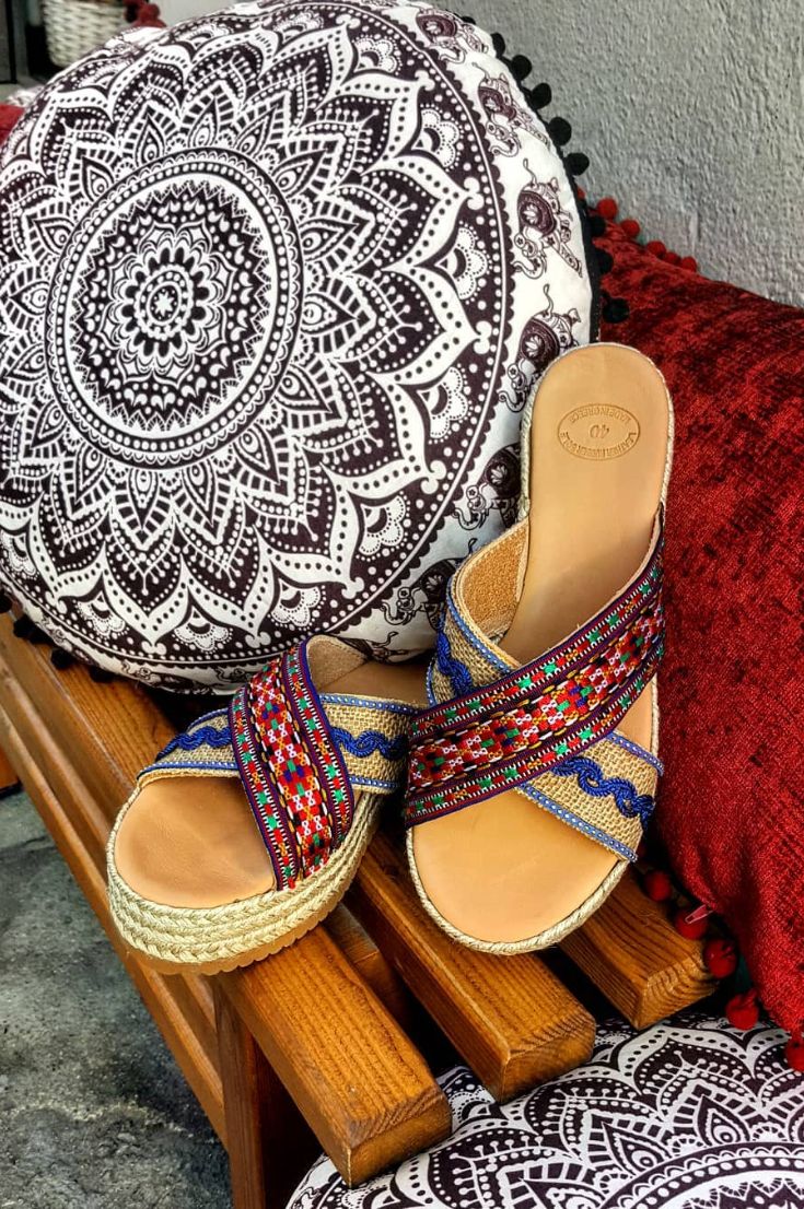 Spring / Summer Sandals - 30 Free Super Comfy Sandals And Flip-flop can ...